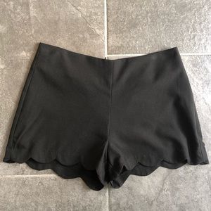Scallop Hem Shorts